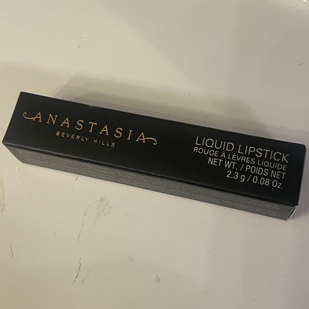 AUTHENTIC Anastasia Beauty Liquid Lipstick in Color Crush.